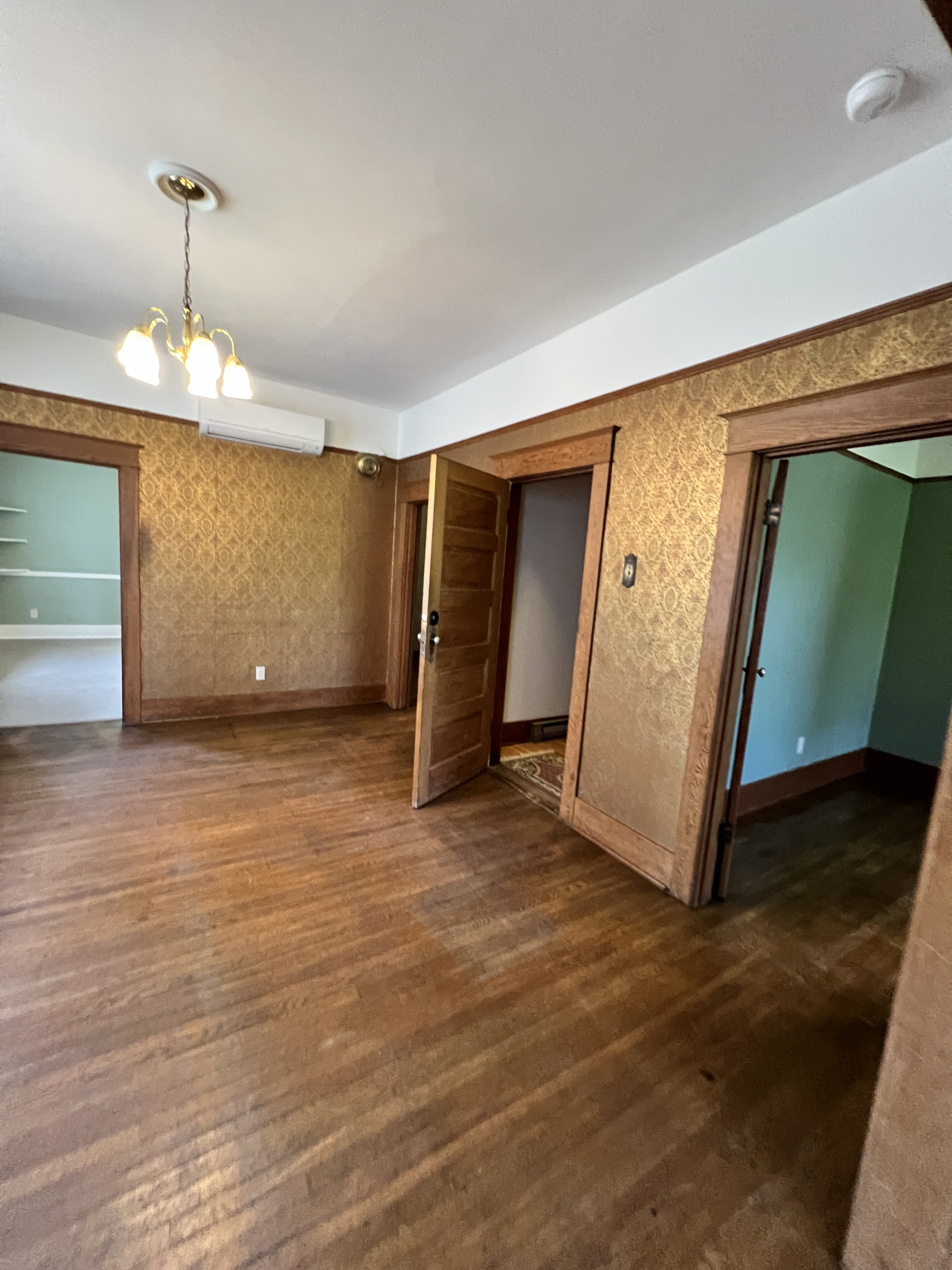 3645 North Missouri Avenue